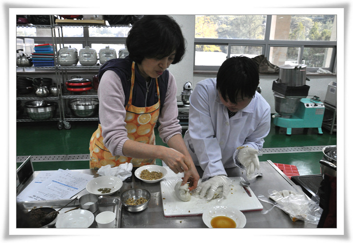 녹차활용 음식만들기 체험행사(인절미퐁듀 만들기)